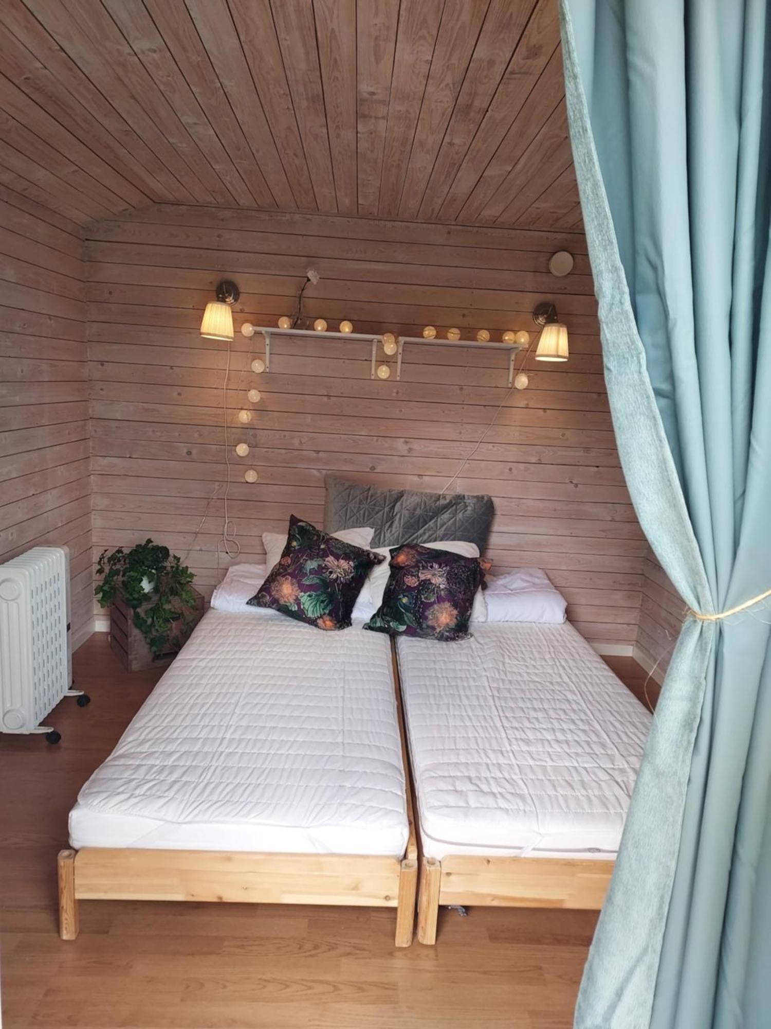 Aelgbergets Bed & Breakfast Ucklum Szoba fotó